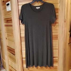 Madewell Women's Swingy Tee Dress. SZ Medium. Charcoal Color.